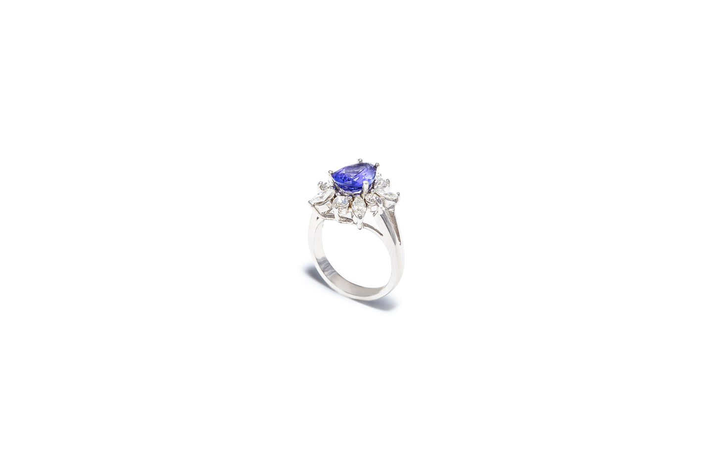 2.44ct Tanzanite Ring