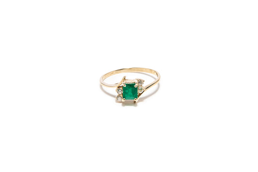 Mina Emerald & Diamond Ring